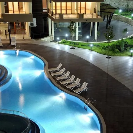 Luxor *