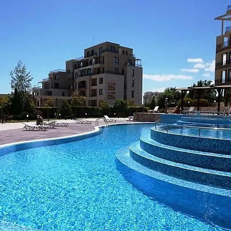 Apartment Luxor *