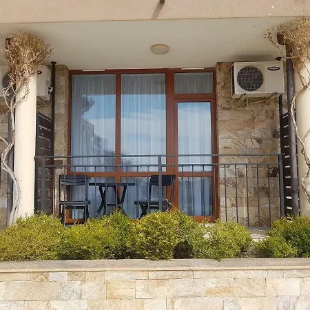 Apartment Luxor *